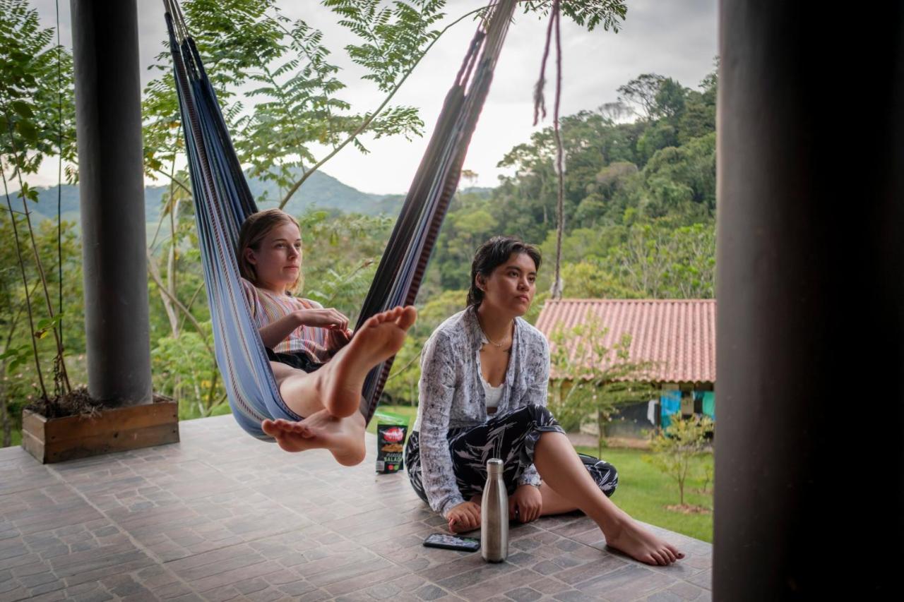 La Perla Negra - Black Pearl Eco Hostel San Rafael  Εξωτερικό φωτογραφία