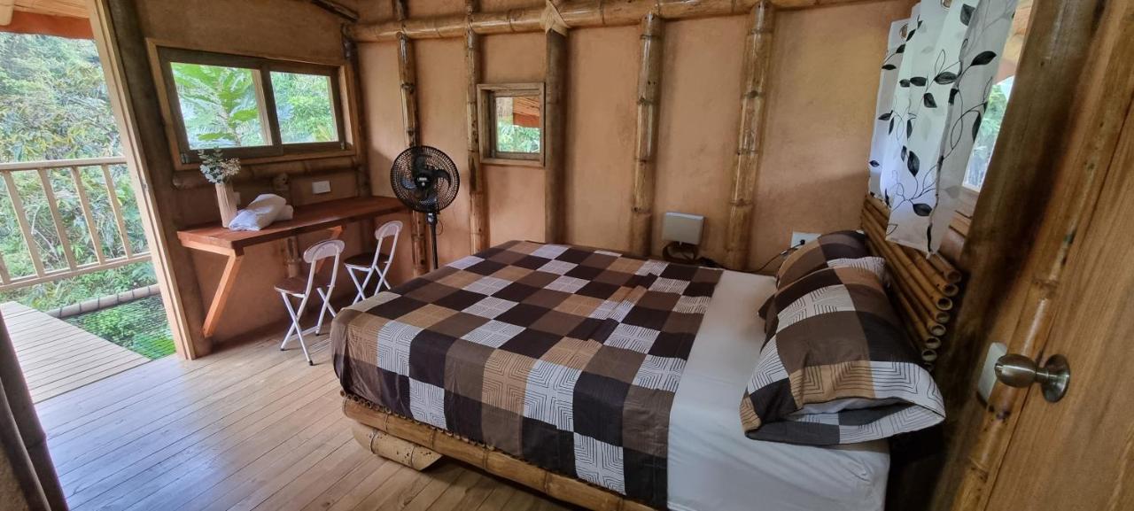 La Perla Negra - Black Pearl Eco Hostel San Rafael  Εξωτερικό φωτογραφία