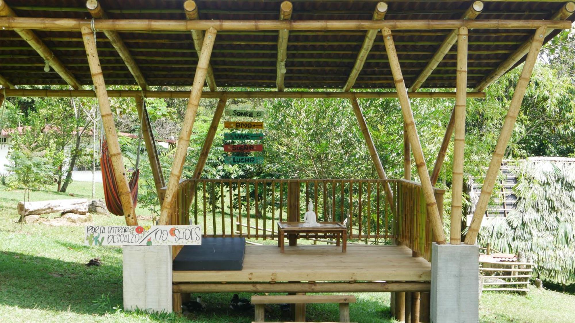 La Perla Negra - Black Pearl Eco Hostel San Rafael  Εξωτερικό φωτογραφία